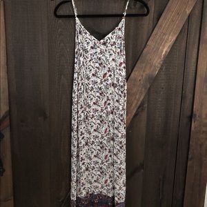 Knox Rose embroidered maxi dress
